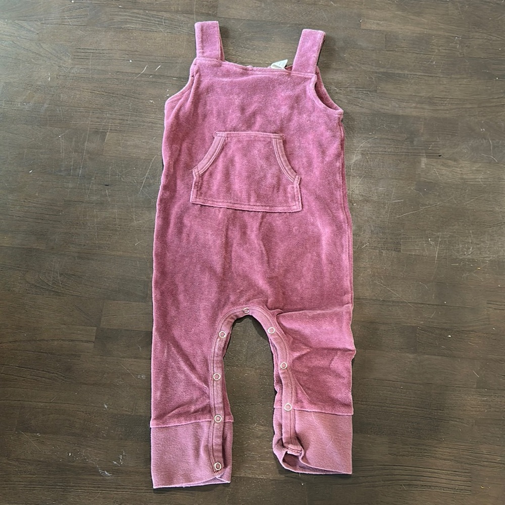 Kate Quinn jumper